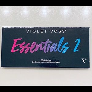 Violet Voss Essentials 2 Eyeshadow Palette